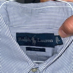 Ralph Lauren Blake L Button Down. Lightly used. Great condition. Soft material.
